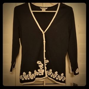 Brand new ladies' sweater
